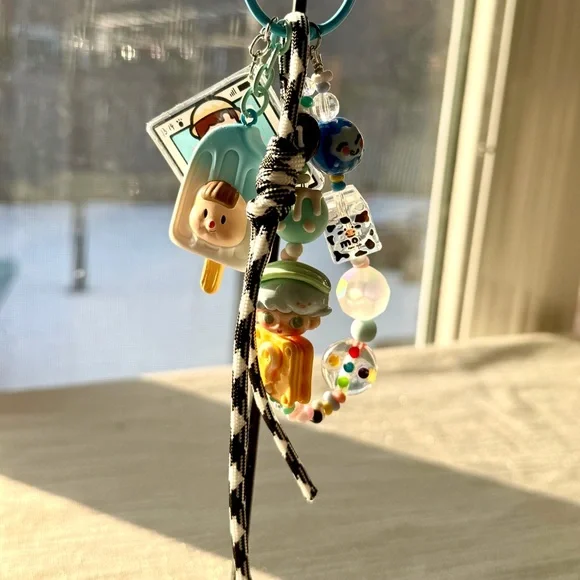 Dimoo inspired cute bag charm - Picture 3 of 3